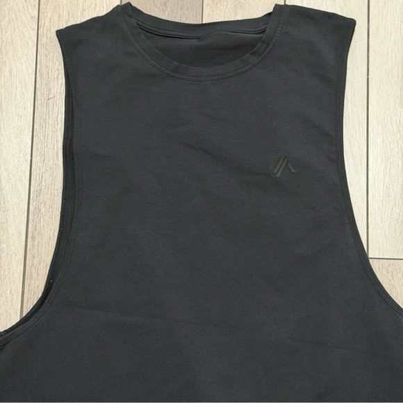 Alphalete Midnight Black muscle Top - Picture 2 of 5
